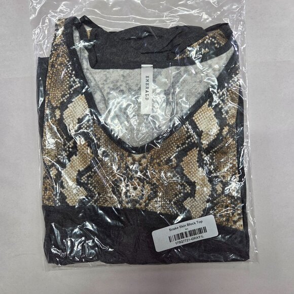 Womens Top Large Snake Skin Block Button Sleeve Detail Side Knot Hem New - Picture 9 of 9